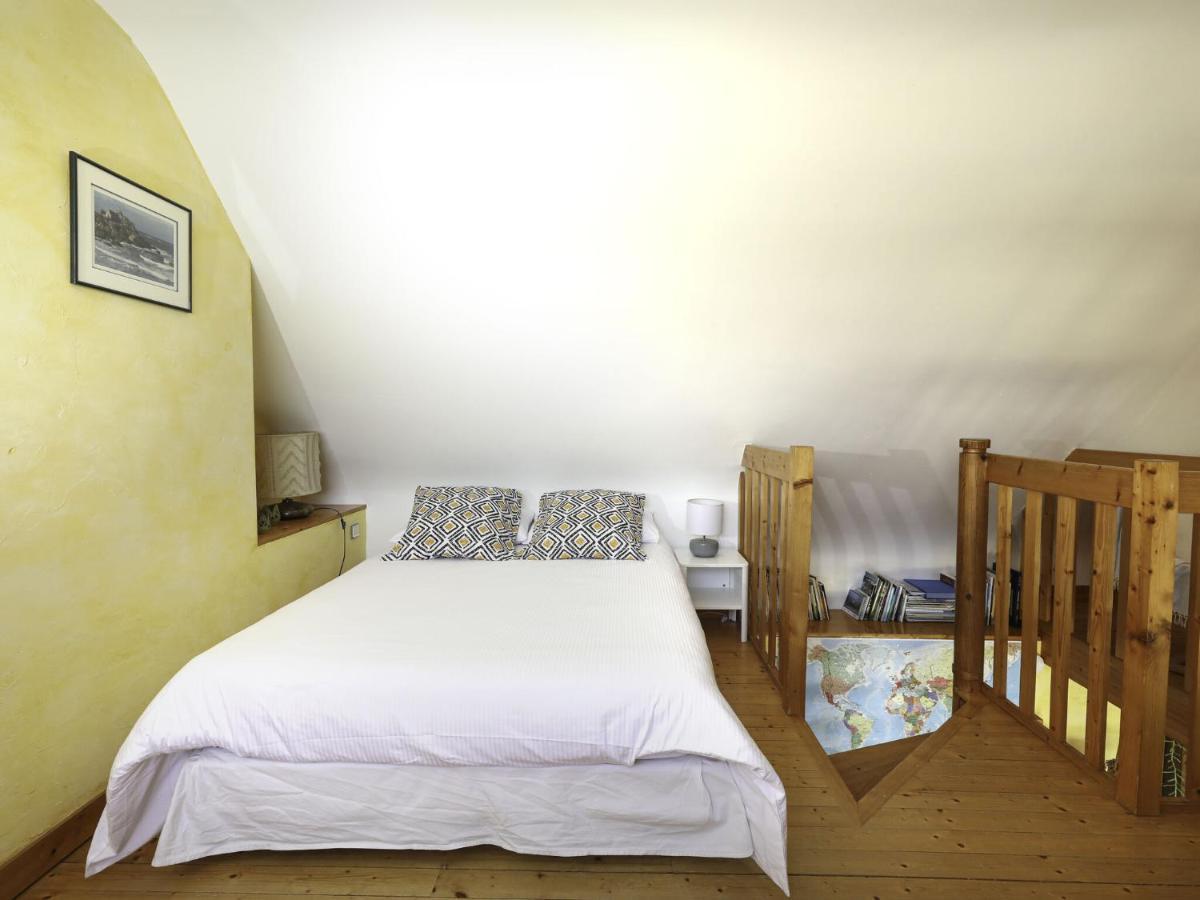 Bright Cottage In A Quiet Location, Near The Coast, Sibiril Ngoại thất bức ảnh